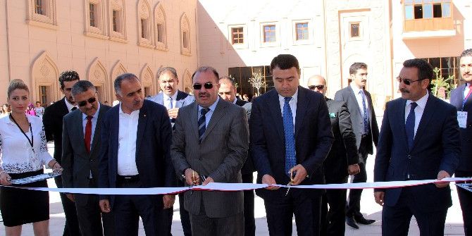 Ağrı 2. Uluslararası Sosyal Bilimler Kongresine Ev Sahipliği Yapıyor