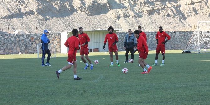 Yeni Malatyaspor, Şanlıurfaspor Maçı Hazırlıklarını Sürdürüyor