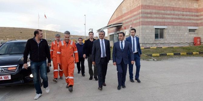 Vali Özefe, Doğalgaz Boru Hattını İnceledi