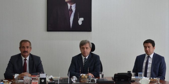 Vali Ahmet Çınar Adilcevaz’da İncelemelerde Bulundu