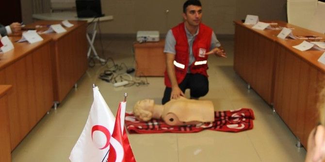 Eski Hükümlülere Kızılay’dan İlk Yardım Eğitimi