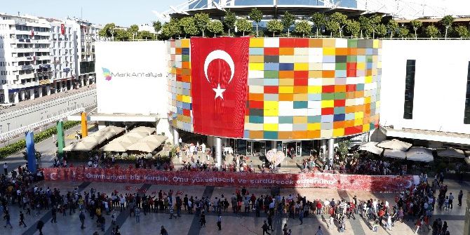 Antalya’nın En Büyük Alışveriş Merkezine Kayyum Atandı