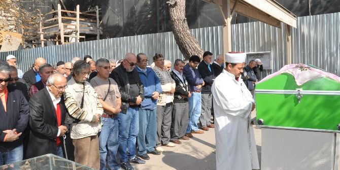 Mahide Önalp Hayatını Kaybetti