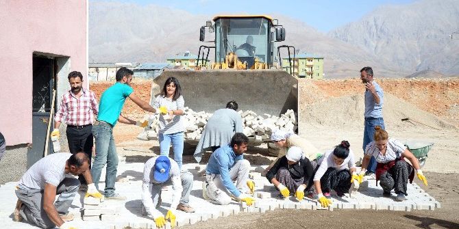 Munzur Baba Cemevi’nde Çevre Düzenleme Çalışmaları Başladı