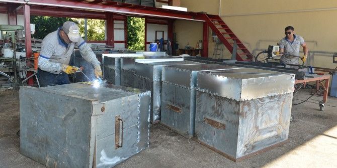 Konyaaltı Belediyesi Çöp Konteynerlerini Yeniliyor