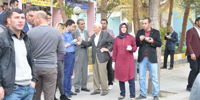 Bulanık Belediyesinden 5 Bin Kişiye Aşure