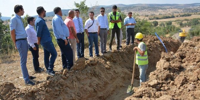 Yıllar Önce Yanlış Döşenen İçme Suyu Hattı Yenilendi