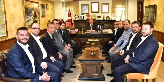 Makedon Heyetinden Şehzadeler’e Ziyaret