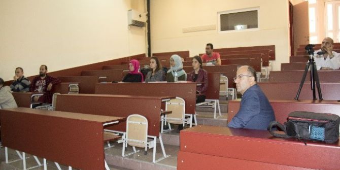 Biyoloji Bölümü Akredite Eğitiminin Oryantasyon Toplantısını Yaptı