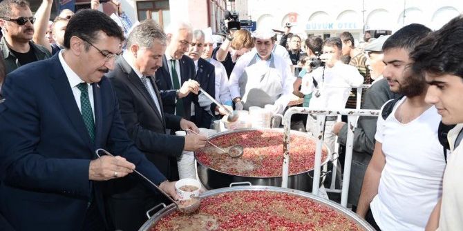 Gümrük Ve Ticaret Bakanı Bülent Tüfenkci: