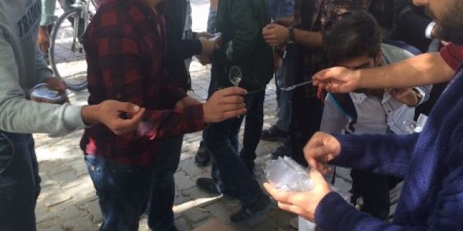 Agd’den Aşure Dağıtımı