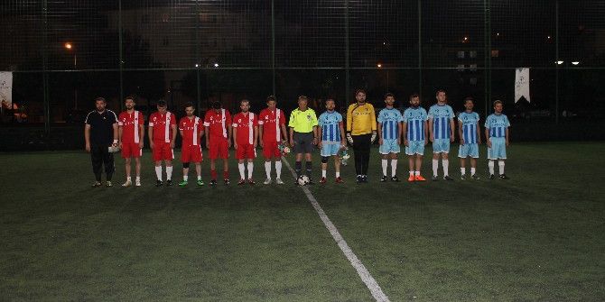 Bozüyük’te Fabrika Çalışanlarının Turnuvası Sona Erdi