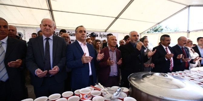 Kartal Halkı Aşureye Doydu