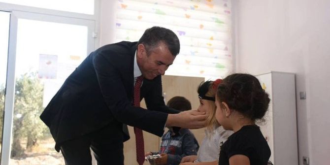 Hayırsever Zehra Baysal Tarafından Yapılan Okul Ziyaret Edildi