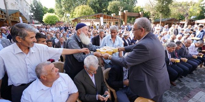 Adıyaman Belediyesinden 5 Bin Kişiye Aşure Dağıtıldı
