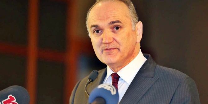 Bakan Özlü’den “Başkanlık Sistemi Ve Yeni Anayasa” Açıklaması