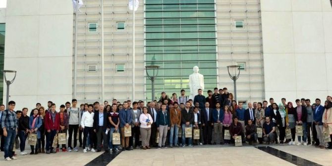 Nkü’de Uluslararası Öğrenci Oryantasyon Programı Düzenlendi