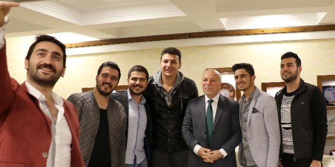 Sosyal Medyanın Fenomenlerinden Başkan Sekmen’e Ziyaret