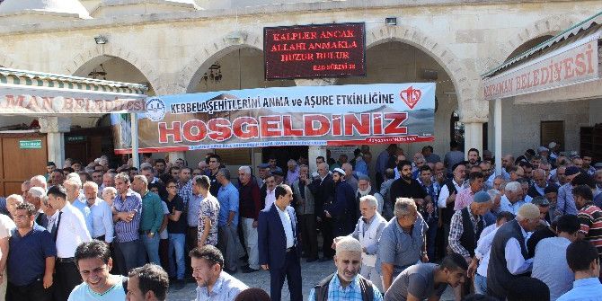 Adıyaman’da 3 Bin Kişiye Aşure Dağıtıldı