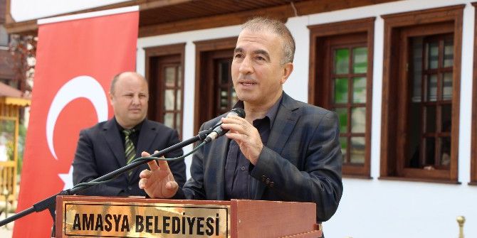 Bostancı, Chp İle Mhp Arasındaki ’Lastik’ Tartışmasını Değerlendirdi
