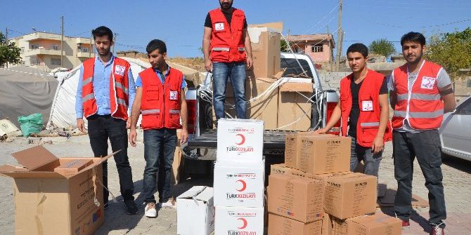 Kızılay’dan Ezidilere Yardım