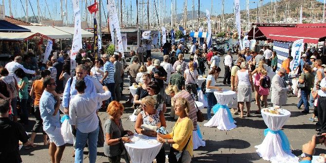 Rusya İle Düzelen İlişkiler Kültür Gününde Pekişti