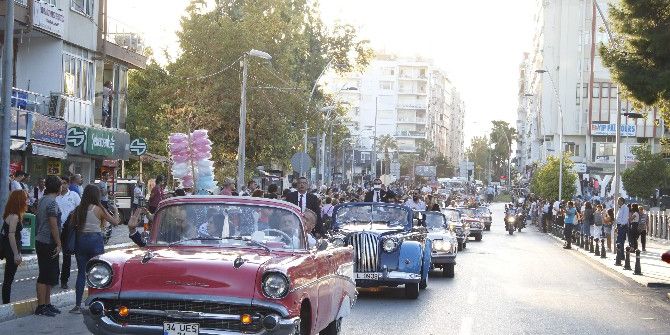 Uluslararası Antalya Film Festivali, Kortej Geçişiyle Başladı