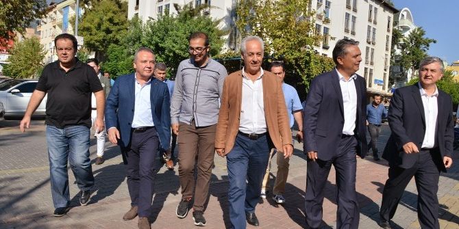 Başkan Böcek’e Alanya’da Sıcak Karşılama