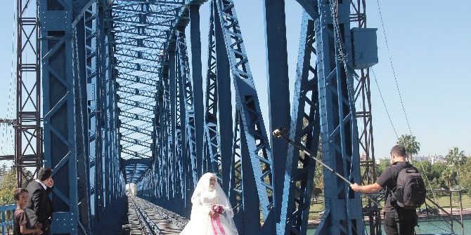 İntihar Manzaralı Düğün Fotoğrafı