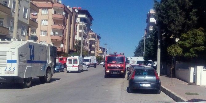 Gaziantep’te Canlı Bomba Kendini Patlattı