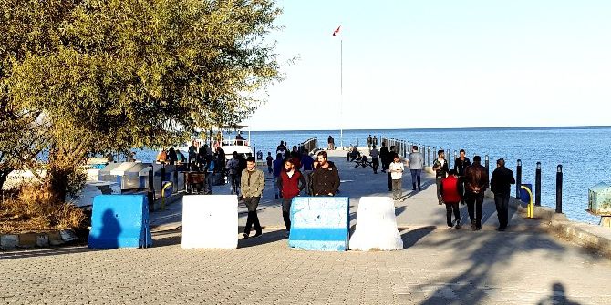 Tatvan Yazdan Kalma Bir Gün