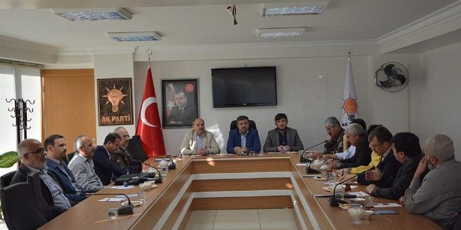 Ak Parti Afyonkarahisar İl Başkanlığı’ndan İstişare Toplantısı