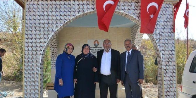 Şehit Babası Oğlu İçin Mescit Ve Çeşme Yaptırdı