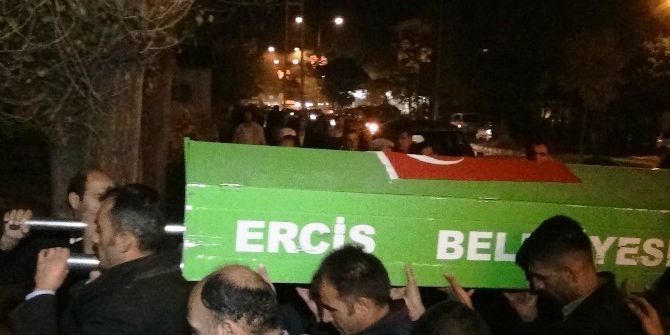 Ercişli Muhtar Gözyaşları Arasında Toprağa Verildi