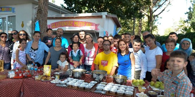 Glütensiz Aşure Yaptılar