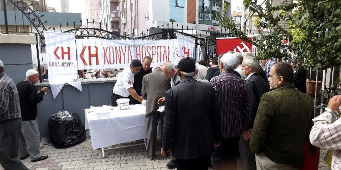 Konya Hospital’den Aşure İkramı