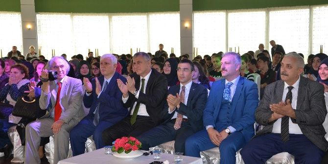 Oktay Saral Oflu Öğrencilerle Bir Araya Geldi