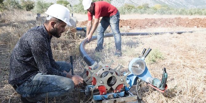 Döşemealtı Karaveliler Mahallesine Sulama Tesisi