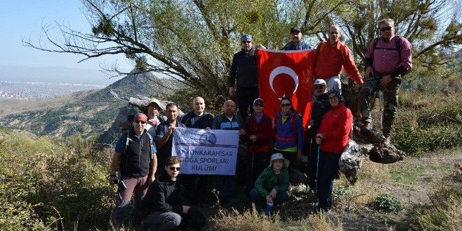 Afdos Erkmen Beldesine Yürüyüş Düzenledi
