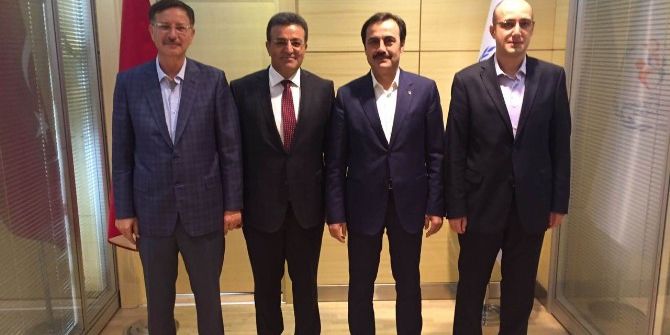 Kto Eğitim Ve Sağlık Vakfı Yönetiminen Müşteşar Özçelik’e Ziyaret