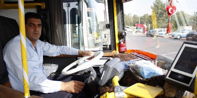 Antalya’da Dönüşüme Girmeyen 7 Metrelik Minibüsler Sefere Çıkamadı
