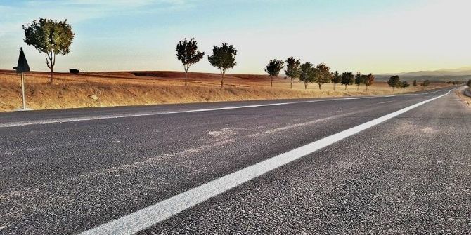 Aslanapa İlçe Merkezine 5 Kilometrelik Sıcak Asfalt