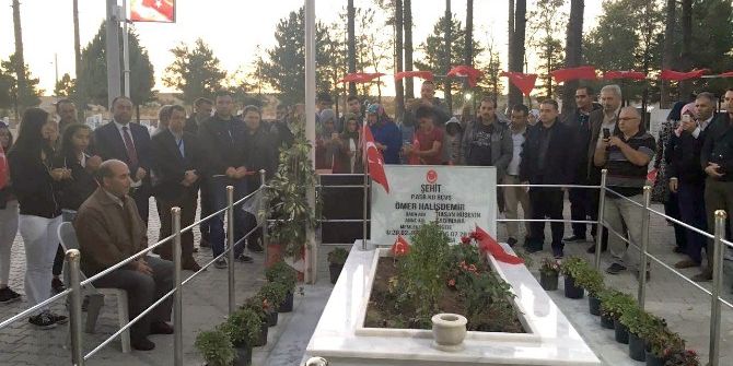 Gördesli Öğrencilerden Ankara Ve Halisdemir’in Kabrine Ziyaret