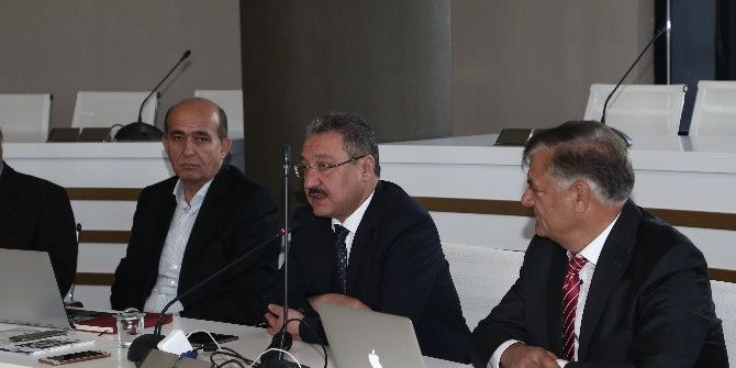 Güneş Enerjisindeki Türkiye’nin Durumu Erciyes Üniversitesi’nde Masaya Yatırıldı