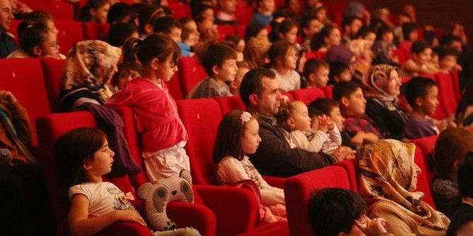 Başakşehir Çocuk Tiyatroları Sezonu Açtı