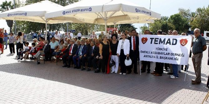 Emekli Astsubaylar 32. Yıllarını Kutladı