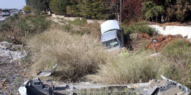 Afyonkarahisar’da Trafik Kazası: 2 Yaralı