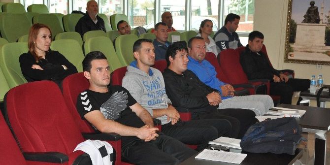 Gençlik Ve Hizmetleri İl Müdürlüğü Antrenörlerine İlk Yardım Eğitimi