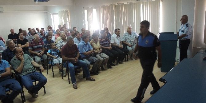 Şoförlere Trafik Ve Güvenli Yaşam Semineri