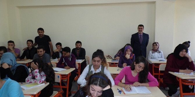 Halk Eğitim Kursları Devam Ediyor